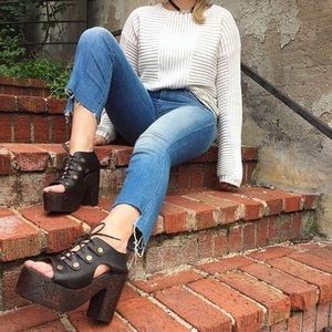 Free People Farrah Clogs!